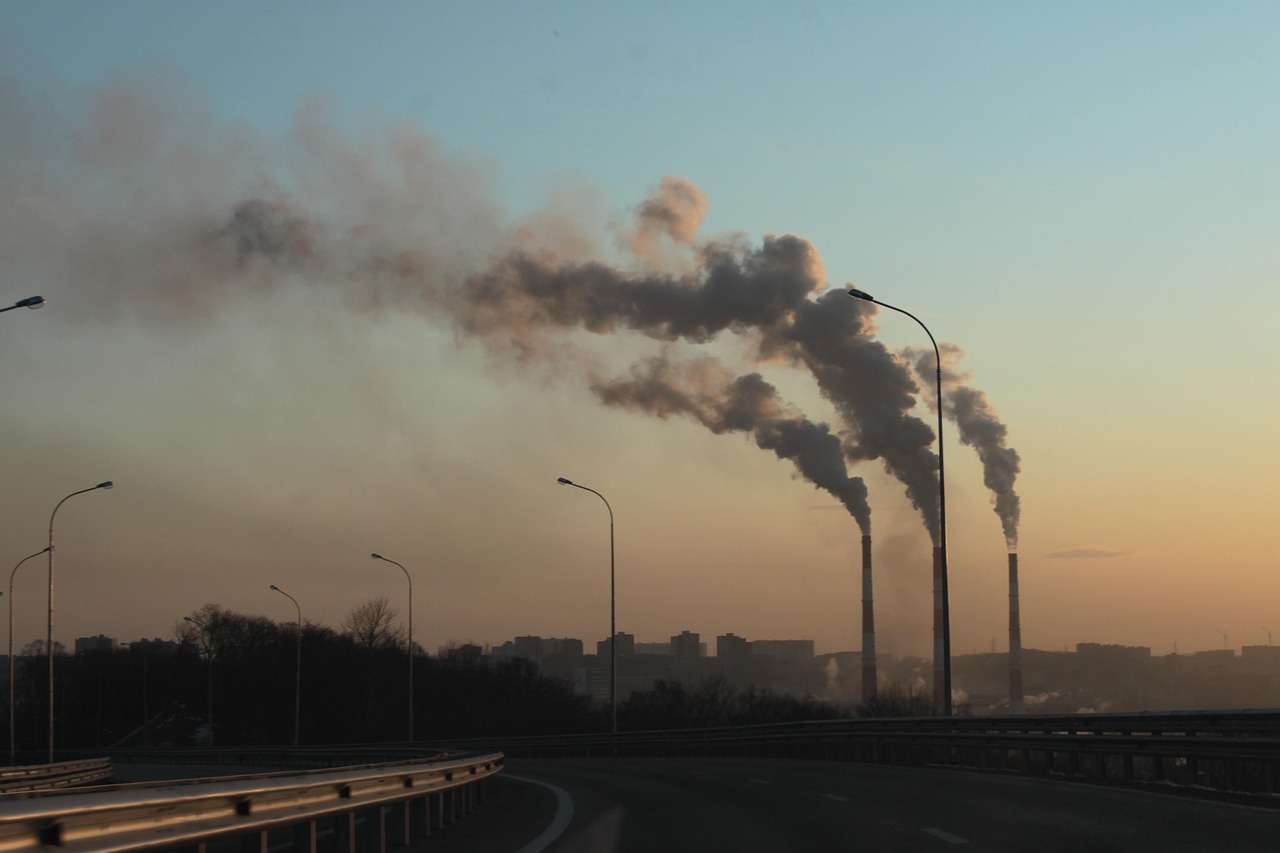 découvrez l'impact des émissions de gaz à effet de serre sur notre planète. analyse des causes, des conséquences et des solutions pour réduire notre empreinte carbone et lutter contre le changement climatique.